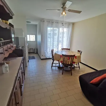 187 Cap D'agde, 3 Pieces 6 Personnes Avec Parking, Proche *