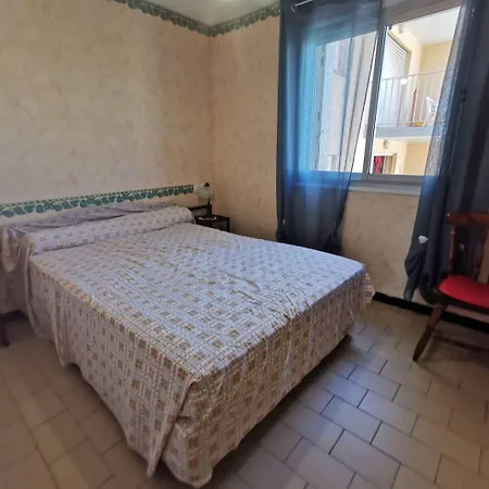 187 Cap D'agde, 3 Pieces 6 Personnes Avec Parking, Proche